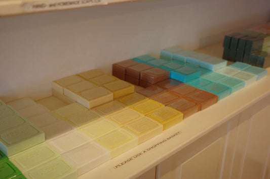 Hydrating Bath Bars to Nourish Your Skin Naturally